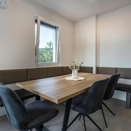 Prázdninový dům Apartma Petra
