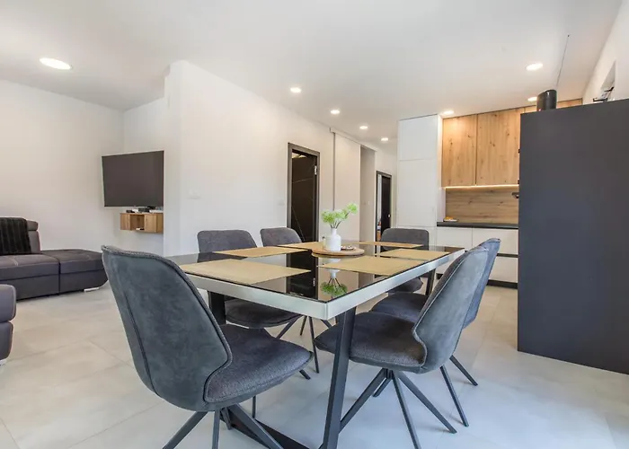 Apartma Petra * Dekani