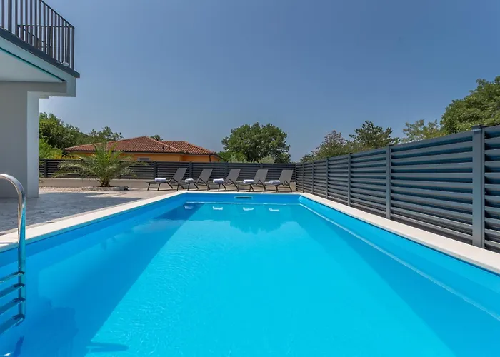 Nyaraló Apartma Petra Dekani